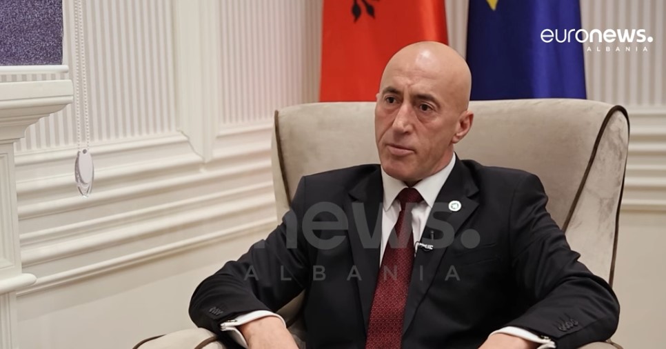 Haradinaj kritika Kurtit: Sjellja e tij rrezik për Kosovën, Serbia gati të përfitojë
