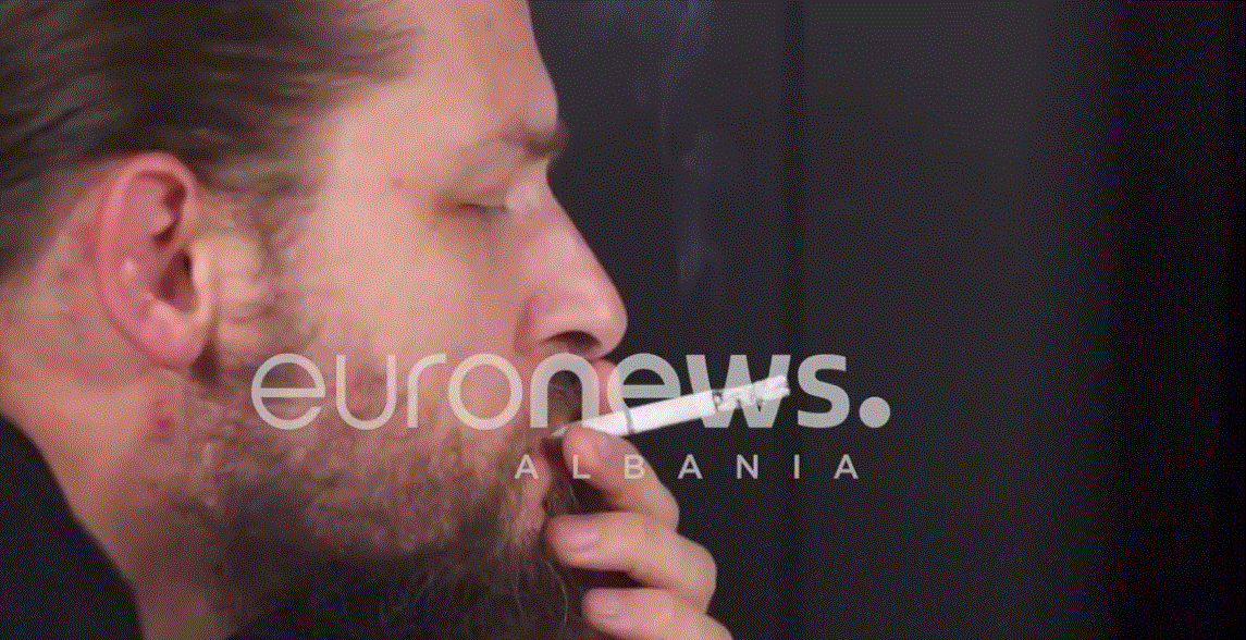 OBSH: Duhanpirja në rënie, por bota ende larg fundit të epidemisë globale